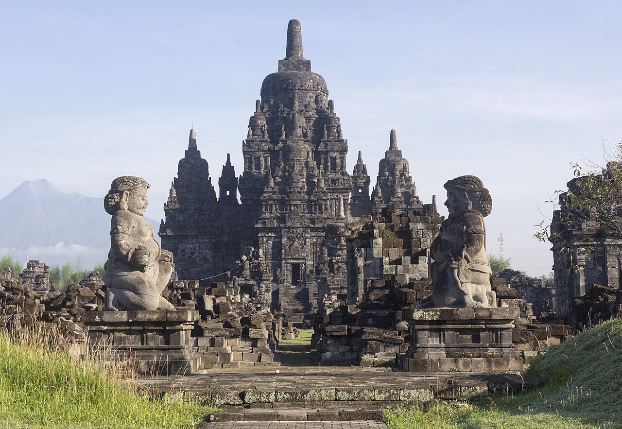 Candi Sewu, temple bouddhiste du IXe siècle